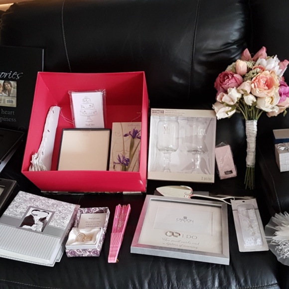 Wedding dress - Picture 6 of 7